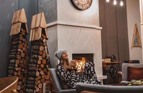 Zabljak Apartamento | Casa di Pino EcoLodge Hotel