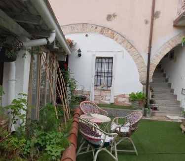 Sabbio Chiese Cama Y Desayuno | CASA DI STELLA