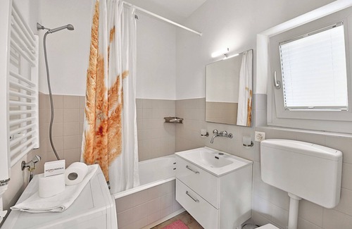 Losone Apartamento | Casa di Tino, Losone, Switzerland