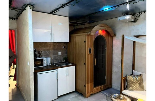 La Varenne Saint-Hilaire Casa | Casa Di Vibes - Private Spa