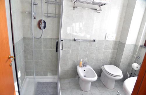 Desio Apartamento | Casa diva - giardino e box auto