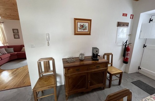 Praia da Vitoria Cabaña | Casa do Avô José Alves (T3), Country House - Rural Tourism