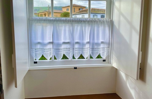 Praia da Vitoria Cabaña | Casa do Avô José Alves (T3), Country House - Rural Tourism