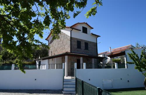 Gouveia Casa | Casa do Chão do Ribeiro