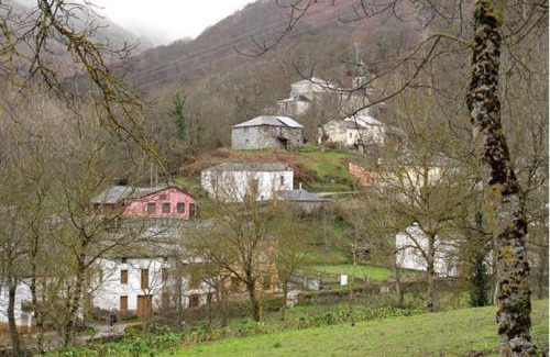 Las Herrerias Casa | Casa Do Ferreiro - La Fragua