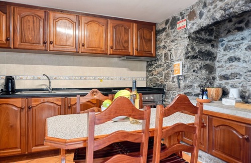 Arco da Calheta Cabaña | Casa do Pombal, a Home in Madeira
