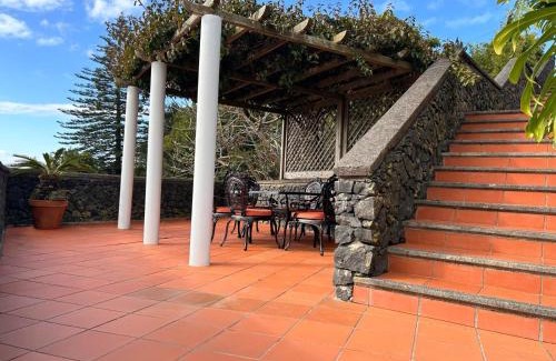 Angra do Heroismo Villa | Casa do Pombal
