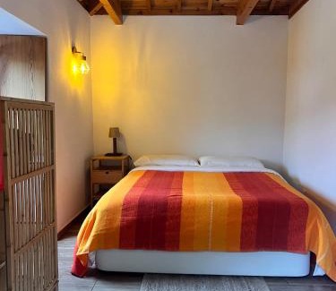 Angra do Heroismo Casa | Casa do Postigo Rustic Refuge to Relax