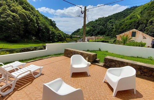 Faial Da Terra Casa | Casa do Sanguinho - Faial da Terra. Nature on the doorstep, trails and the sea.