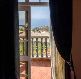 Canhas Casa | Casa do Tornadouro by Mth