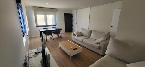 A Porqueira Casa | Casa doble con piscina a 1000 m de la playa