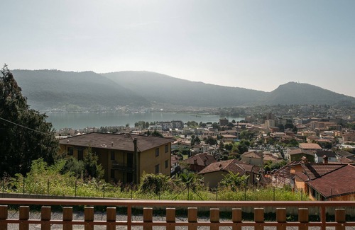 Sarnico Apartamento | Casa Dolce Casa - Two Bedroom Apartment, Sleeps 3