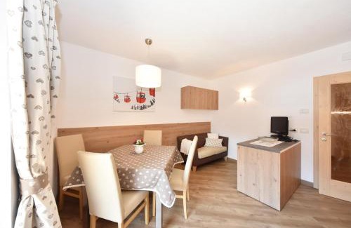 San Giovanni di Fassa Apartamento | Casa Dorich