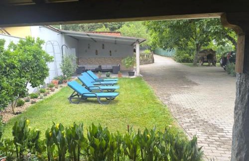 Braganca Casa | Casa Dos Avós