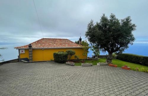 Calheta Casa | CASA DOS FALCÕES casa rural de construção tradicional