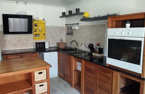 Vila Nova de Tazem Casa | Casa dos Livros - Guest House