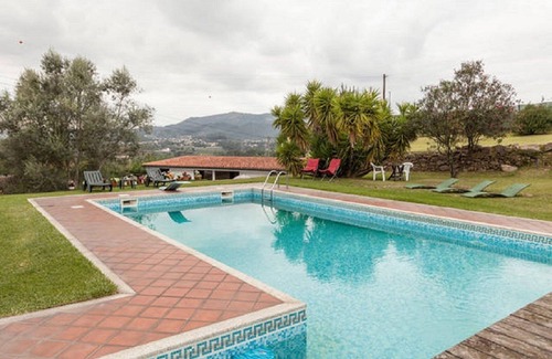 Povoa de Lanhoso Casa | Casa dos Muros - casa 1