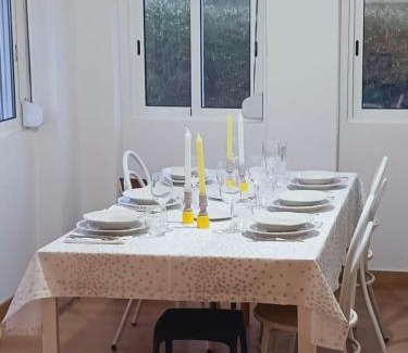 Nossa Senhora do Pranto Casa | Casa dos pássaros