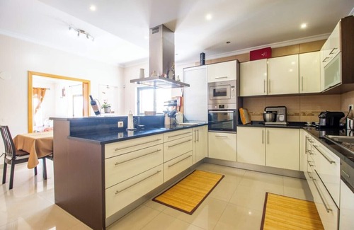 Lagos Villa | Casa dos Sonhos - with pool, BBQ and pizza oven