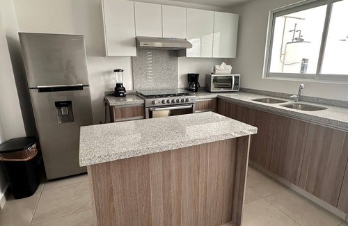 Puente del Mar Casa | Casa Dream Diamante Acapulco C4B, with private beach club.