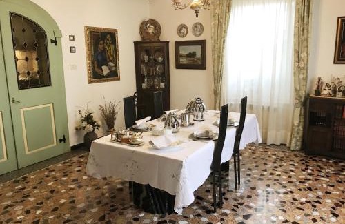 Corno di Rosazzo Cama Y Desayuno | Casa Due Tigli B&B