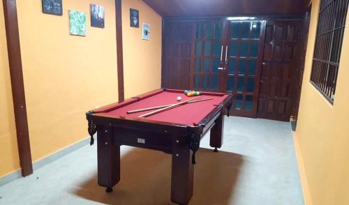 Guarapari Casa | Casa Duplex com piscina Praia de Santa Monica - Guarapari ES