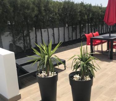 Puerto Calero Apartamento | Casa Dylan