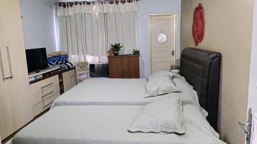 Vargas Casa | Casa e Ateliê de pintura Neiva Mario