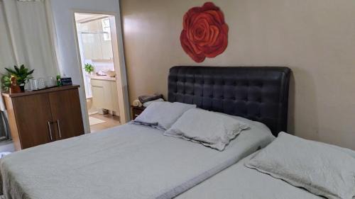 Vargas Casa | Casa e Ateliê de pintura Neiva Mario
