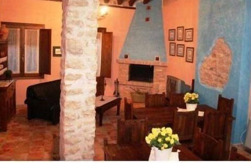 Lanaja Cabaña | Casa El Chusco 6 habitaciones con baño privado y jardín