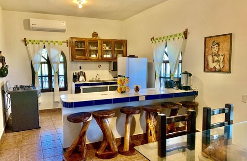 Puerto Ángel Apartamento | Casa El Delfin, 1st Floor - Main Level- Estacahuite