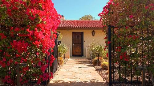 Racquet Club South Villa | Casa El Greco, a Desert Getaway with Pool - Spa - Mountain Views