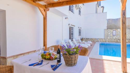 El Bosque Villa | Casa El Torero El Bosque by Ruralidays