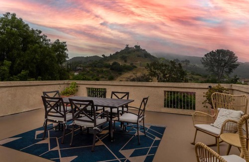 Vista Casa | Casa Elevado, Pool House with Stunning Views!