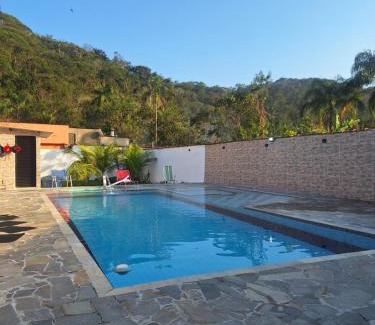 Caiubura Casa | Casa em Bertioga com piscina aquecida