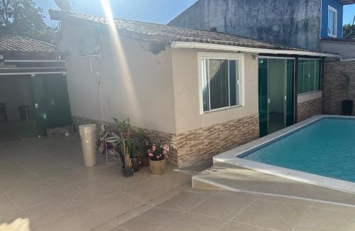 Sao Cristovao Casa | Casa em Cabo Frio - piscina e churrasqueira, 02 quartos