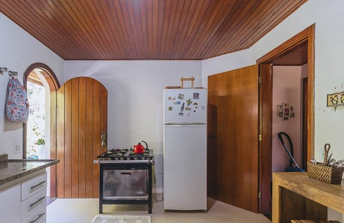 Jardim Andira Casa | Rusticidade e muito charme em Campos do Jordão