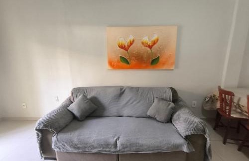 Sampaio Apartamento | Casa em condomínio no Rio de fácil acesso e vaga!