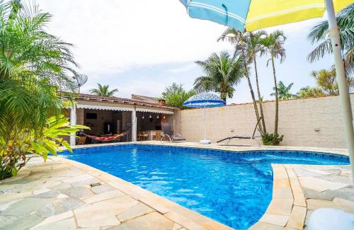 Boraceia Casa | Casa em condomínio fechado com piscina