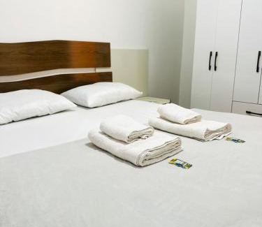 Pacaembu Casa | Casa em Condominio próximo trevo Cataratas em Cascavel