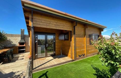 Peniche de Cima Casa | Casa em madeira com jardim privado