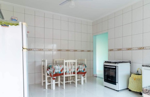 Balneario Arpoador Casa | Casa em Peruíbe com Piscina a 10min da Praia
