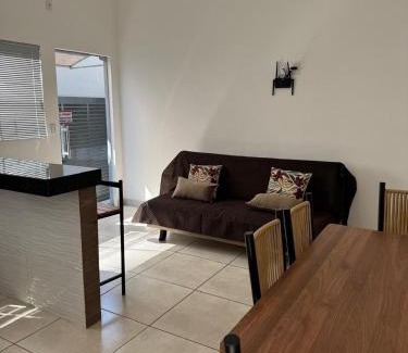 Sete Lagoas Casa | Casa em Sete Lagoas - até 8 pessoas - Preço justo