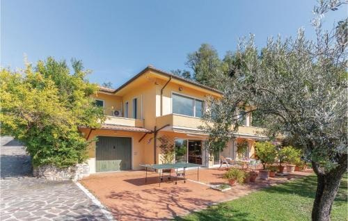 Carrara Casa | Casa Emilia