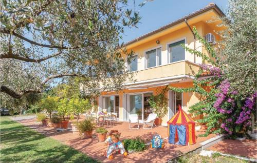 Carrara Casa | Casa Emilia