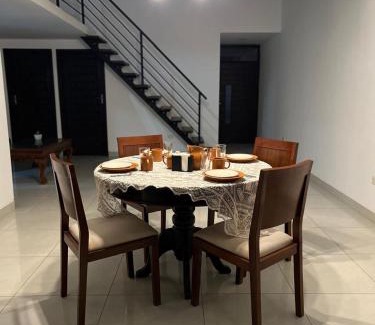 Tropical Lowlands Apartamento | Casa en Condominio el Dorado