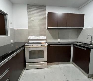 Tropical Lowlands Apartamento | Casa en Condominio el Dorado