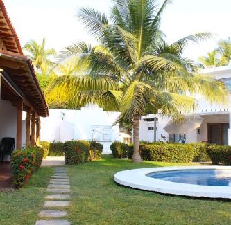 Club Santiago Casa | Casa en la playa en Club Santiago Manzanillo