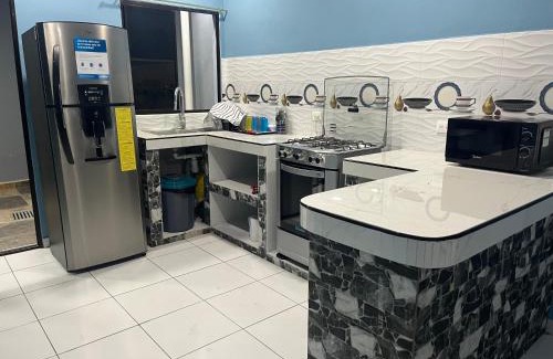 San Miguel Casa | Casa en Nueva Metropolis con aire en toda la casa