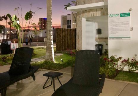 Cerritos Casa | CASA EN PRIVADA FRENTE A LA PLAYA CON ALBERCA!